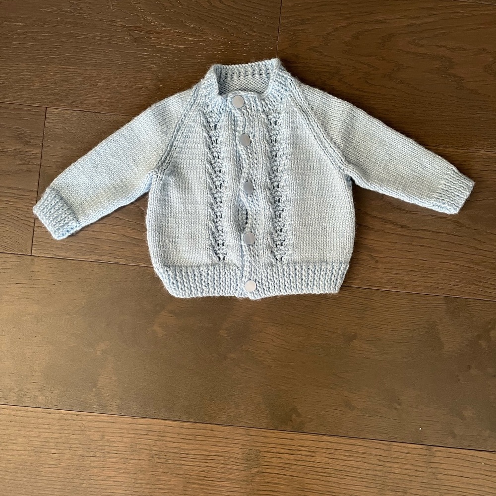 Blue baby sweater - hand knitted 3-6M brand new